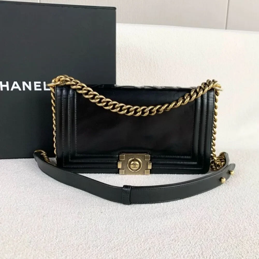 Chanel Women Pre-Loved Bag Very Good Condition